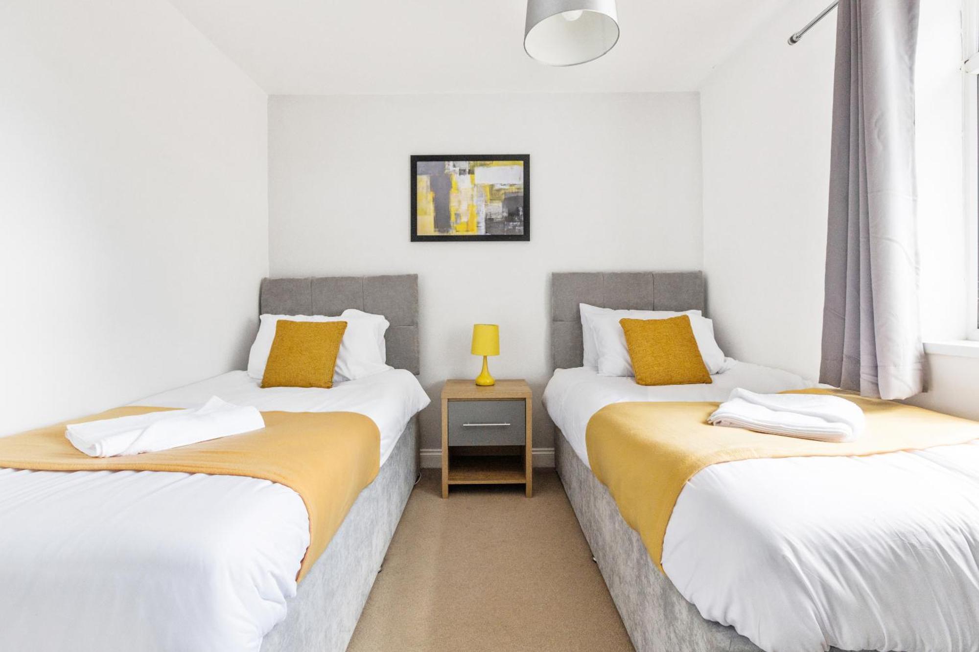 Opp B'Ham - Freshly Refurbished Walls And Carpets! Big Savings Booking 7 Days Or More! Apartment Marston Green ภายนอก รูปภาพ